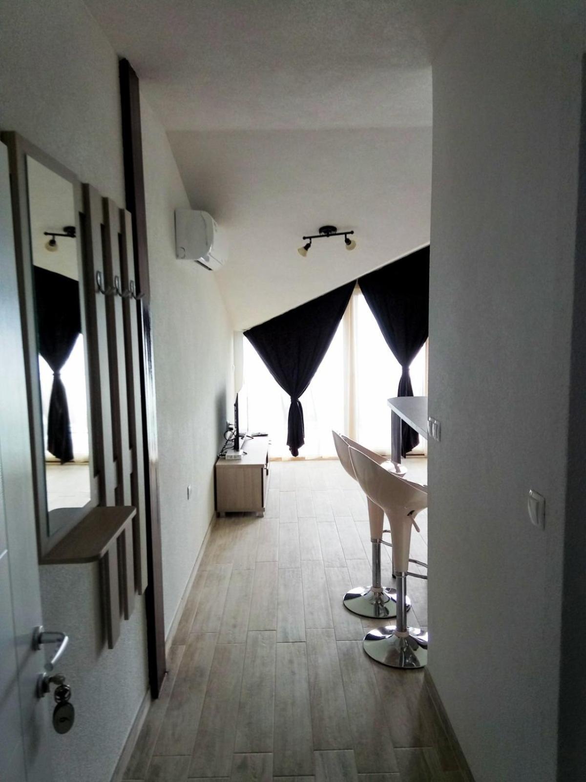 Royal View Apartments Struga Esterno foto