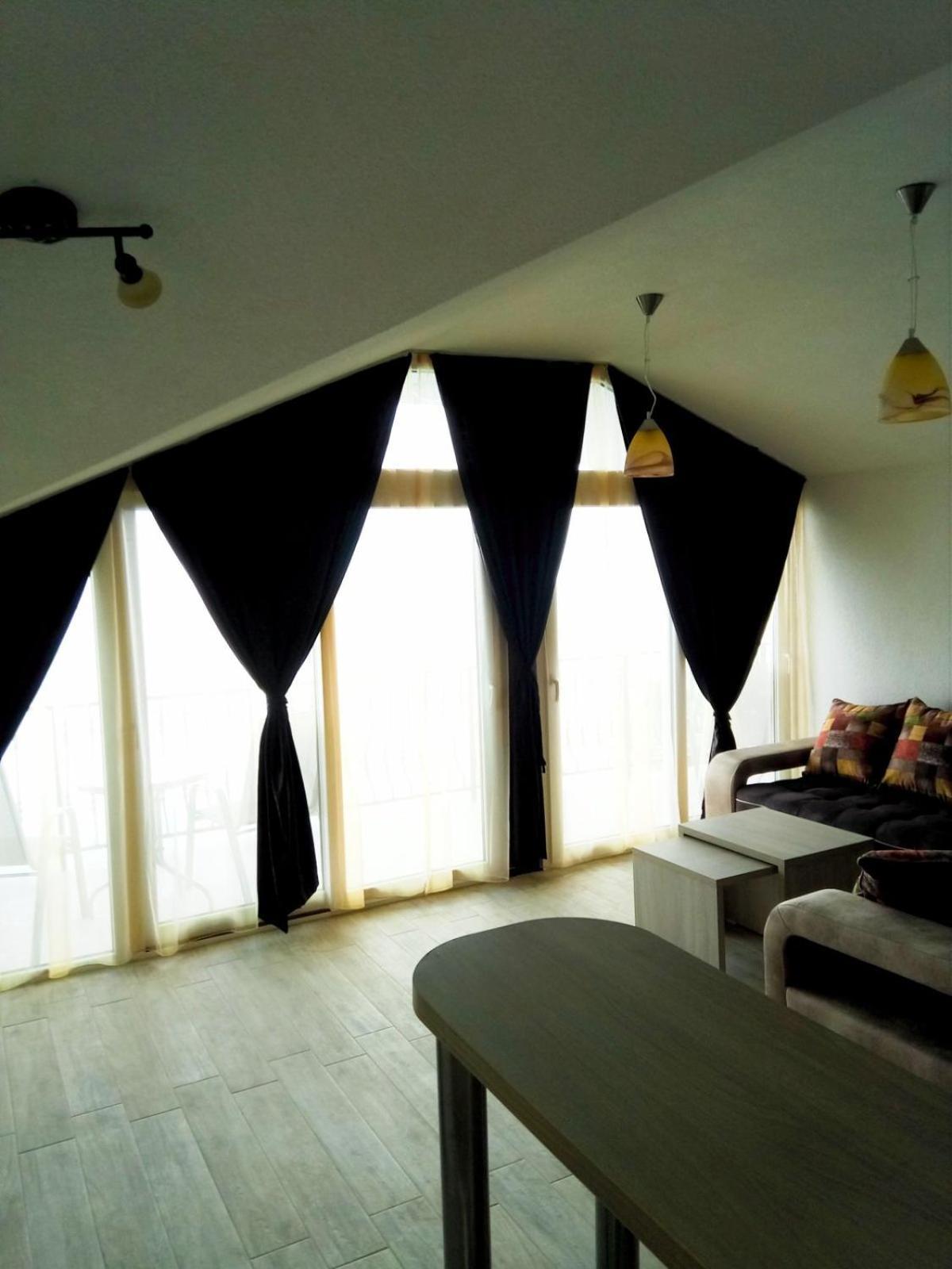 Royal View Apartments Struga Esterno foto