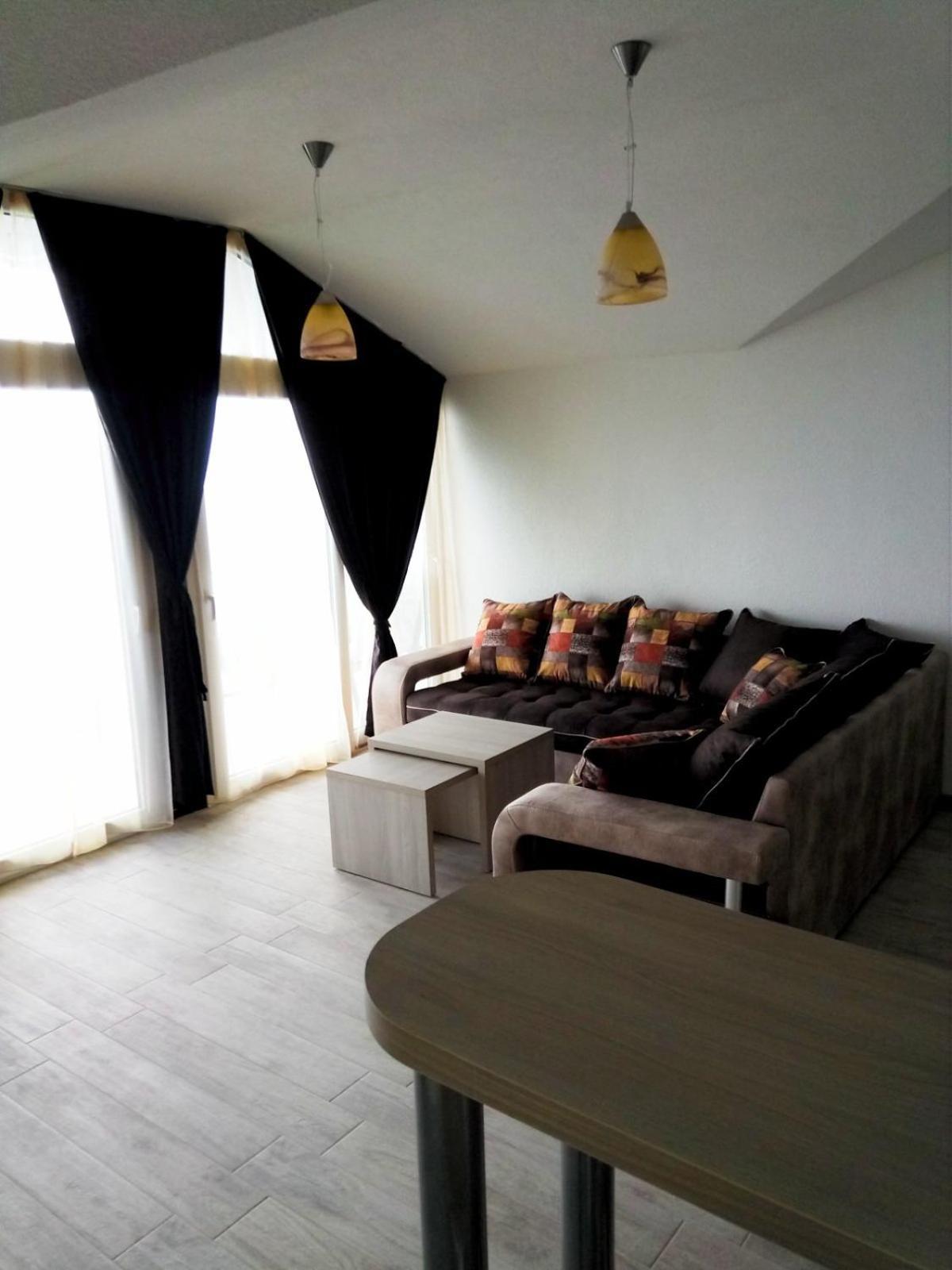 Royal View Apartments Struga Esterno foto