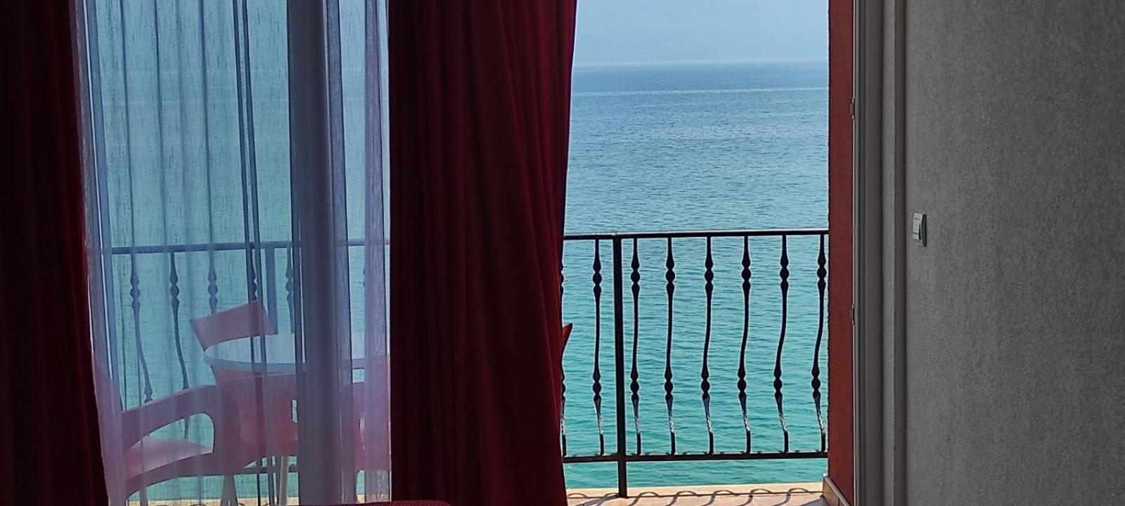 Royal View Apartments Struga Esterno foto