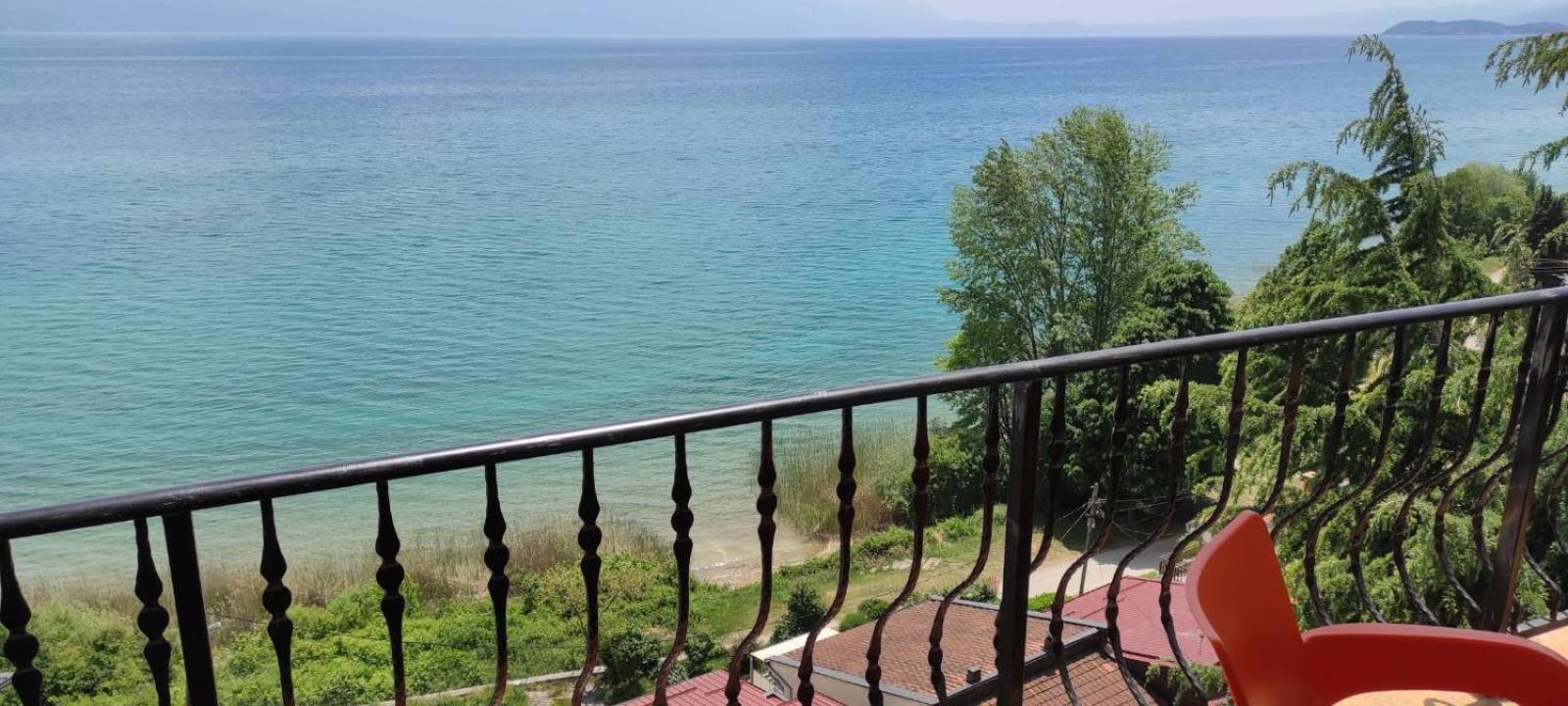 Royal View Apartments Struga Esterno foto