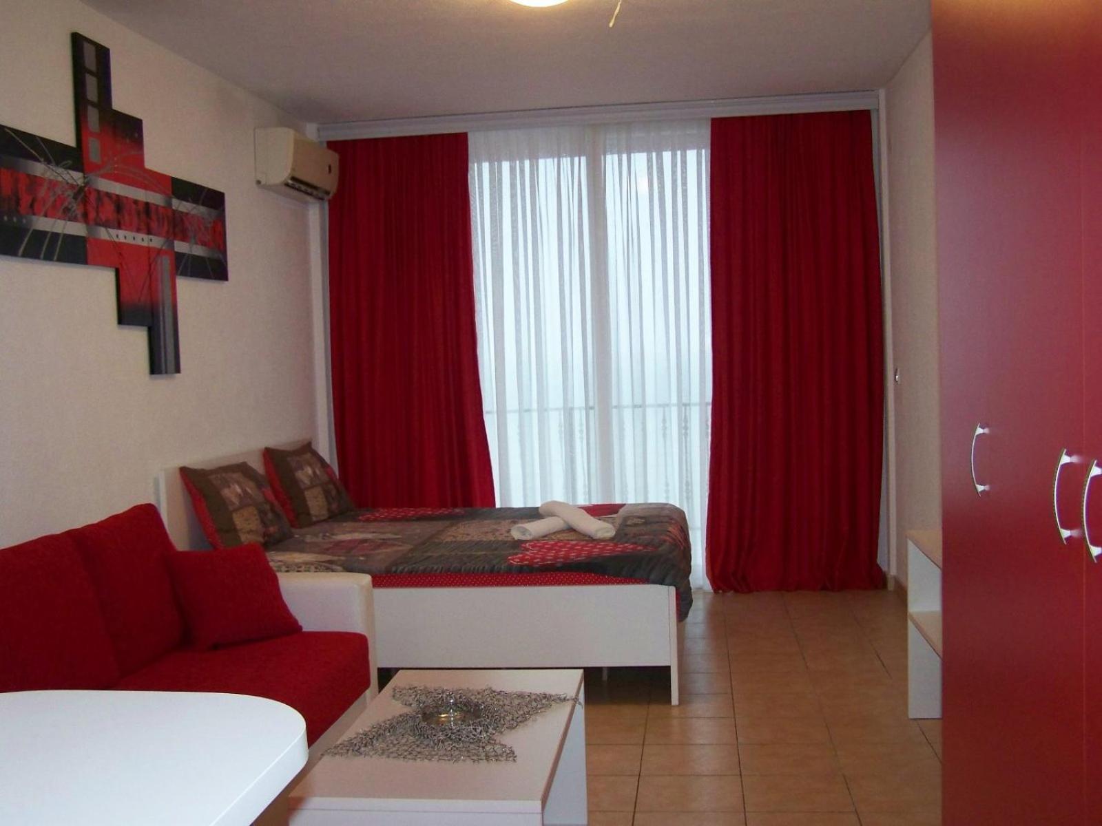 Royal View Apartments Struga Esterno foto