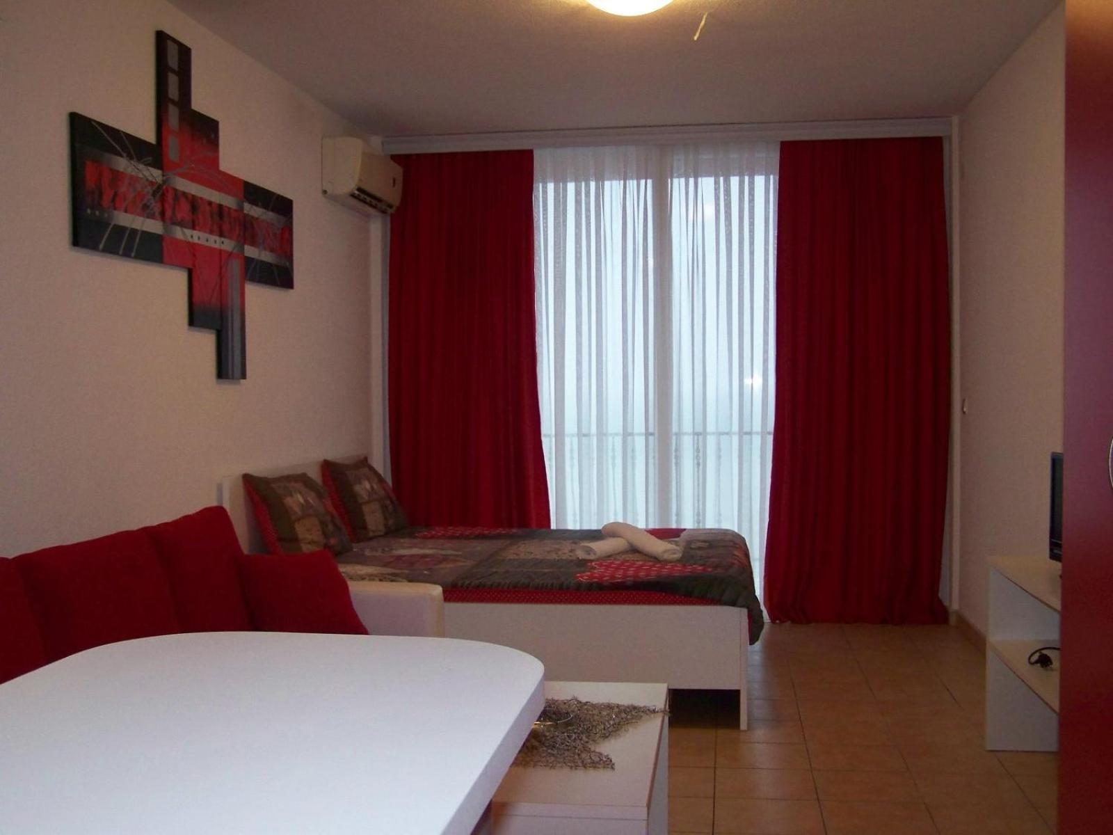 Royal View Apartments Struga Esterno foto