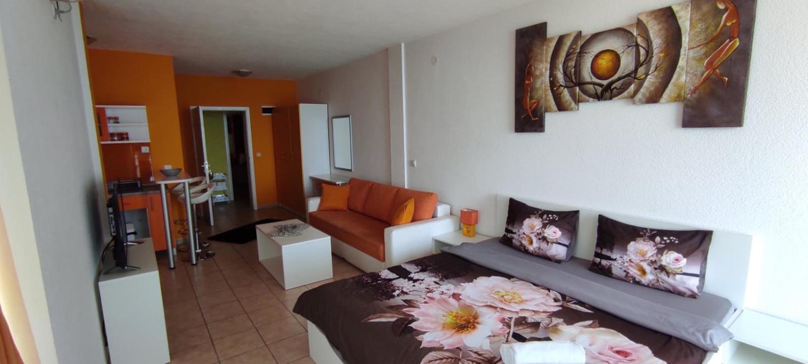 Royal View Apartments Struga Esterno foto