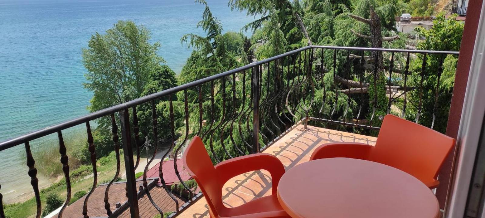 Royal View Apartments Struga Esterno foto